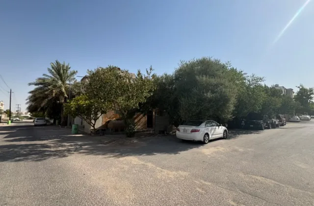 للبيع ارض سكنية زاوية في العمران صك حر